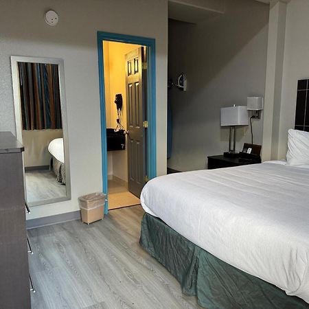 Executive Inn Crystal City Buitenkant foto